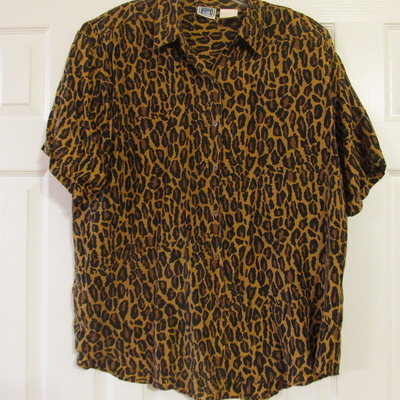 Size 24w 100% silk leopard print shirt blouse