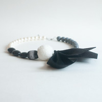 Black Flower Felt Wedding Necklace NL0822 - Thumbnail 2