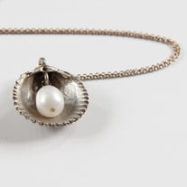 Cast Sterling Silver Shell Necklace with Freshwater Pearl
