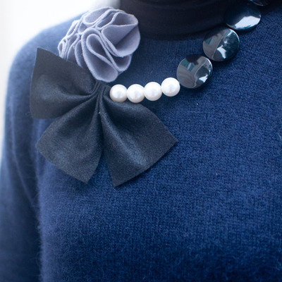 Black butterfly felt flower necklace, nl0853