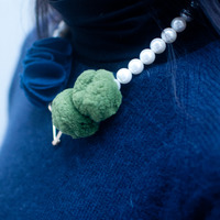 Navy Blue Felt Flower Green Balls Statement Necklace NL0828 - Thumbnail 1