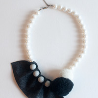Black & White Felt Butterfly Necklace NL0827 - Thumbnail 1