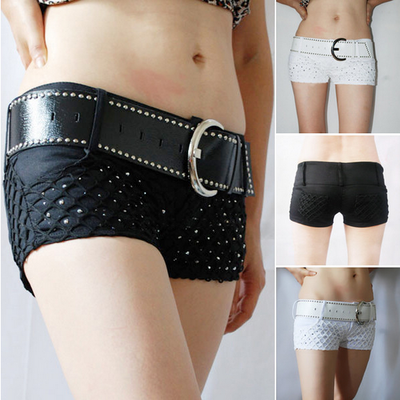 Jessica shorts with belt