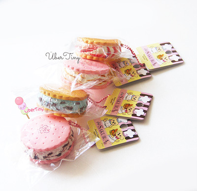 Cafe Sakura Icecream Cookie Squishy (licensed)