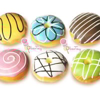 Breadou Donuts Jumbo Squishy (Original Packaging) - Thumbnail 2