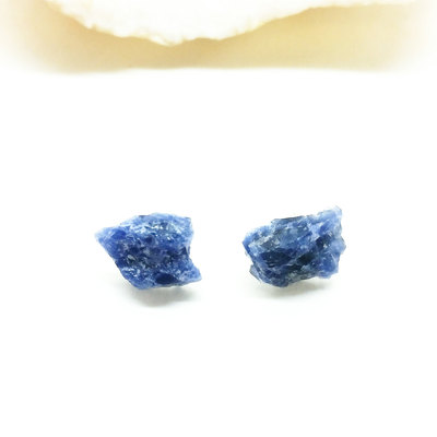 Raw sodalite stud earrings