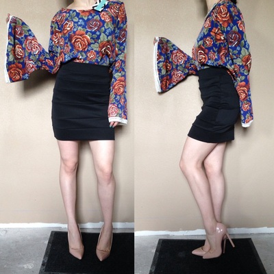 Floral bell sleeve - s