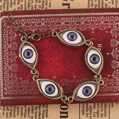 Harajuku devil eyes bracelet