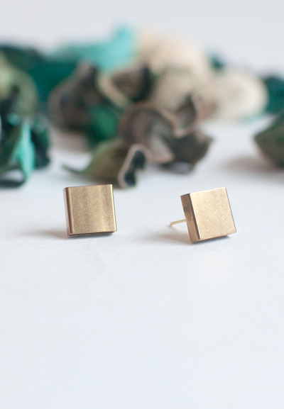 Gold Metal Stud Earrings ER0833