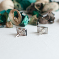 Silver Metal Stud Earrings ER0831 - Thumbnail 2