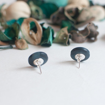 Vintage blue button stud earrings er0845