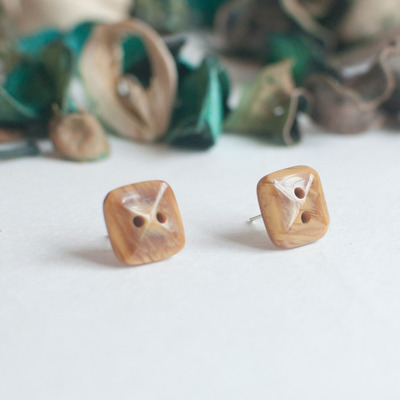 Brown square stud earrings er0847 - Thumbnail 1