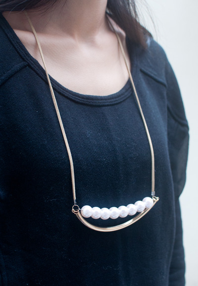 Gold Metal Faux Pearl Leather Necklace NL0792