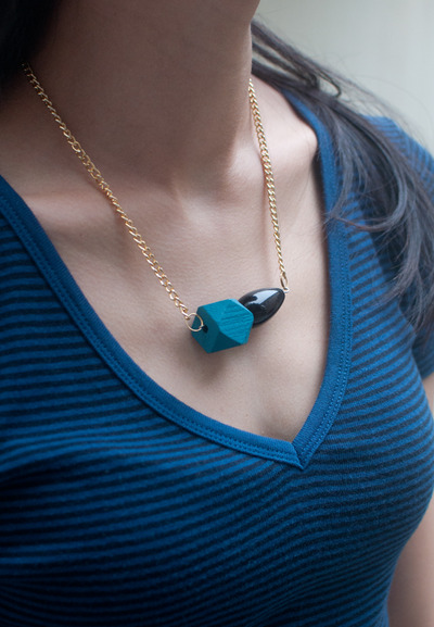 Green Blue Geometric Black Teardrop Wood Plastic Arcylic Beaded Necklace NL0733