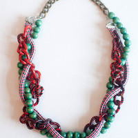 Red & Green Multi Strand Necklace NL0641 - Thumbnail 3