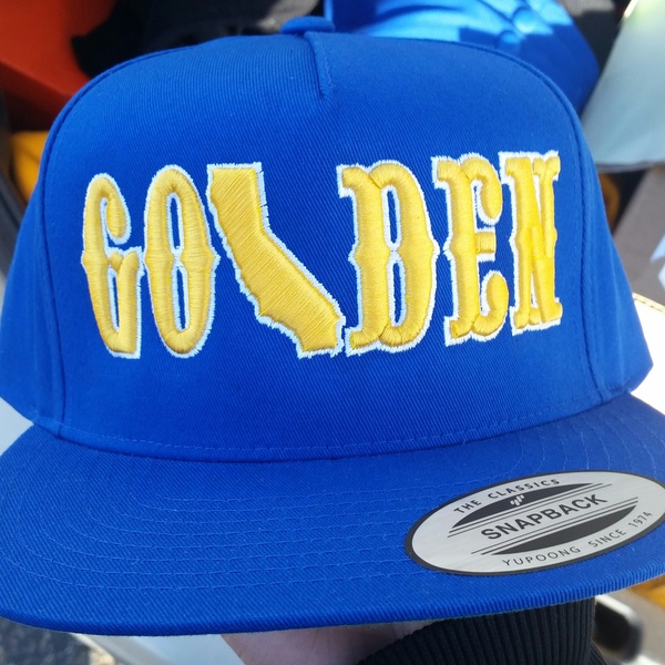 GOLDEN 5 Panel Royal Snapback 
