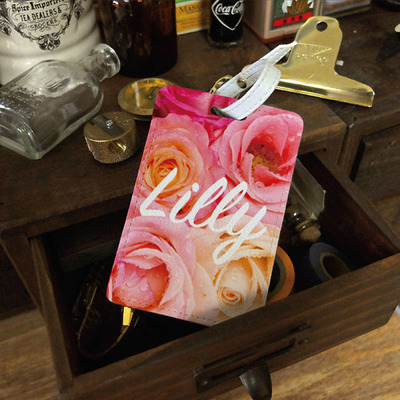 Bouquet of beautiful roses personalised pu leather luggage tag, travel tag, bag tag, custom name monogram initial (n-018)