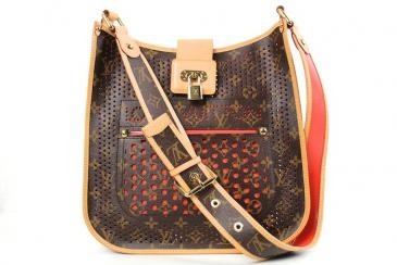 Louis vuitton limited edition perforated mussette