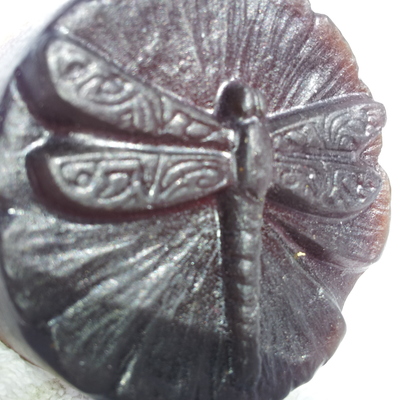 Dragonfly glycerin bar round in " vanilla bean fragrance" - Thumbnail 5