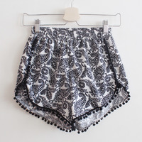 Paisley Pom-Pom High Waist Shorts - Thumbnail 1