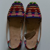 Size 39 US 8 Women's Caites - Thumbnail 1