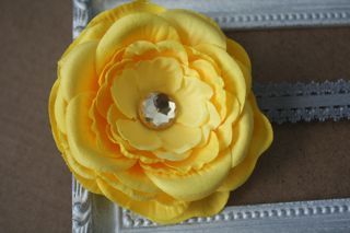 Beautiful Yellow Flower with Gold sparkly bead center!