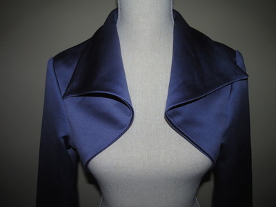 Size L Classic Bolero 