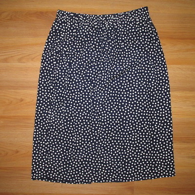 Size 14 polka dot pencil skirt