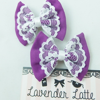 Purple mini fabric hair bow with pure white lace centre overlay grape hair clip - Thumbnail 2