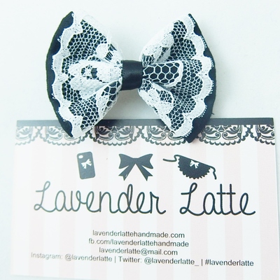 Black mini/ small fabric hair bow with pure white lace centre overlay hair clip - Thumbnail 1