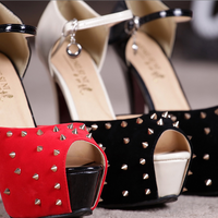 Ultra High Rivet Heels - Thumbnail 3