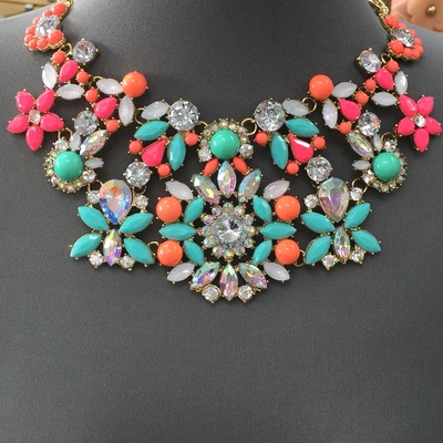 Statement piece necklace - Thumbnail 5