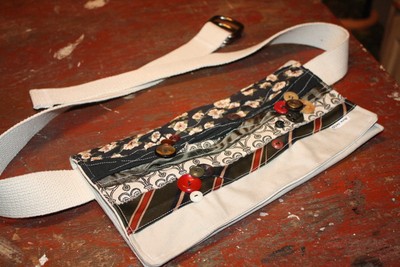 AF306 Aunt Fanny (Fanny Pack)