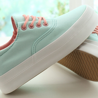 MINT SNEAKERS - Thumbnail 2