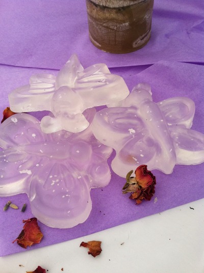 Garden Bugs Guest Soaps in "Coconut Cabana"