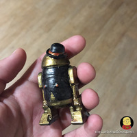 Mr. Robo Burns is a resin figure - Thumbnail 1