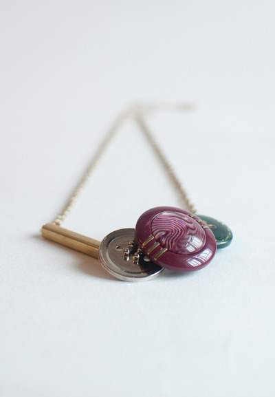 Vintage Button Necklace NL0880