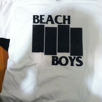 Beach flag t-shirt