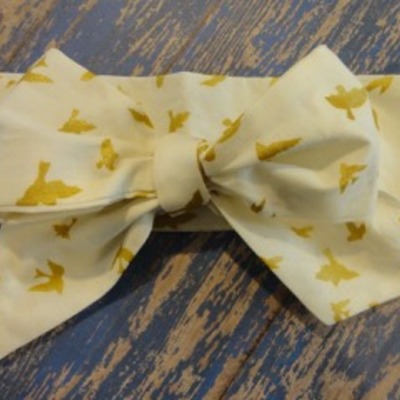 Golden sparrow head wrap