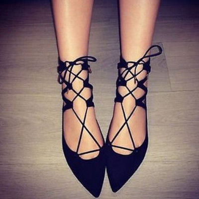 Kourtney black pointed flats