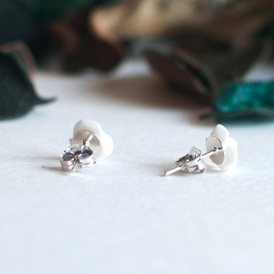 Ceramic rose earrings er0886