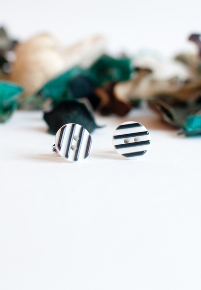 Black & White Stripe Earrings ER0871