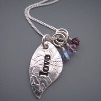 Mom Leaf Necklace with 3 Birthstones - Thumbnail 1