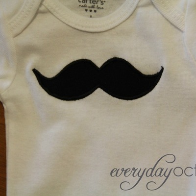Mustache bodysuit long sleeve 