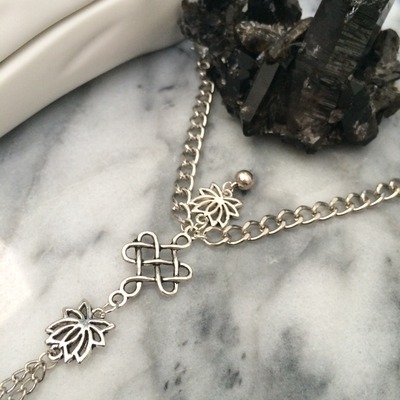 Lotus love hand harness in silver