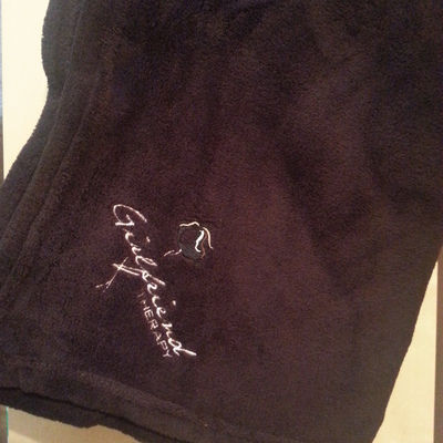 Girlfriend therapy throw blanket