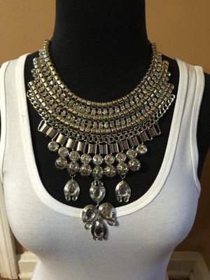 Statement piece necklace (2colors)