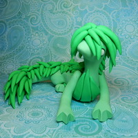 Green Maned Dragon - Thumbnail 1