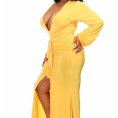 Sexy yellow maxi plus