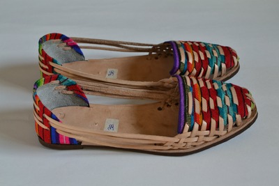 Women's Caites/Huaraches Size 38 US 7.5